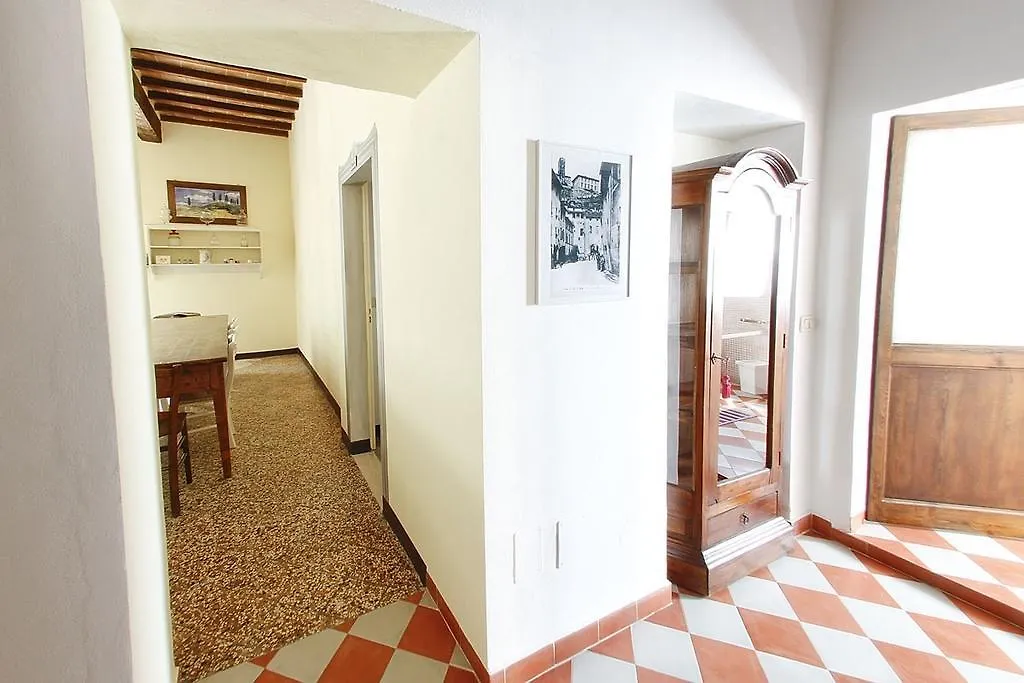 B&B Palazzo Beltramini Colle Val D'Elsa Italy